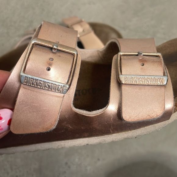 SOLD- Birkenstock Arizona - Picture 6 of 7